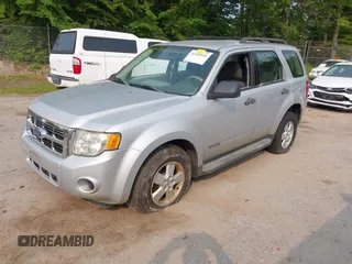 2008 Ford Escape XLS с VIN 1FMCU02Z38KA89684, выставлен на аукционе IAAI как лот 42429141 с пробегом 122 155 миль миль и . История ставок и продаж доступна на DreamBid. Изображение 2.