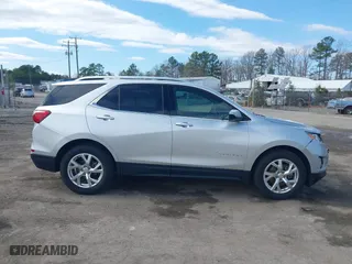 2020 Chevrolet Equinox LT with VIN 3GNAXVEX8LS660861, listed as a IAAI auction lot 41804649 with 53,478 mi miles. Bid and sale history available at carsss.com. Image 13.