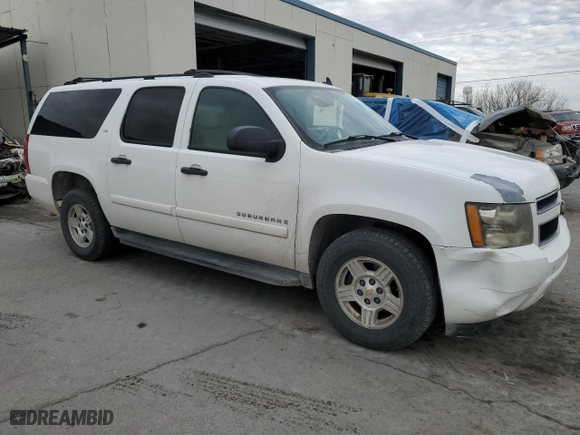 2007 Chevrolet Suburban LTZ with VIN 3GNFC16037G201208, listed as a Copart auction lot 88788015 with 136,833 mi miles and Salvage Title. Bid and sale history available at carsss.com. Image 4.