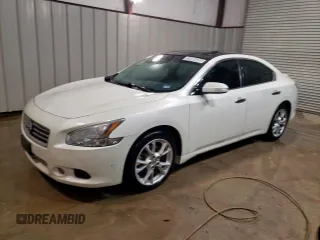 2014 Nissan Maxima SV z VIN 1N4AA5AP8EC476647, wystawiony jako Copart lot #58006585 z przebiegiem 144 039 mil mil oraz Czysty tytuł • Clean title. Historia ofert i sprzedaży dostępna na DreamBid. Obrazek 1.