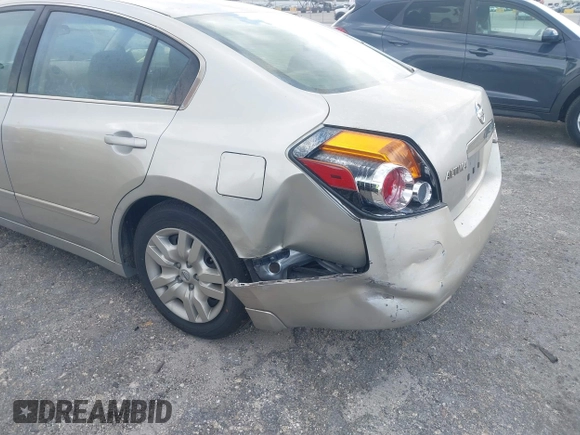 2009 Nissan Altima SL with VIN 1N4AL21E59N486182, listed as a IAAI auction lot 41920572 with 73,443 mi miles and . Bid and sale history available at DreamBid. Image 6.