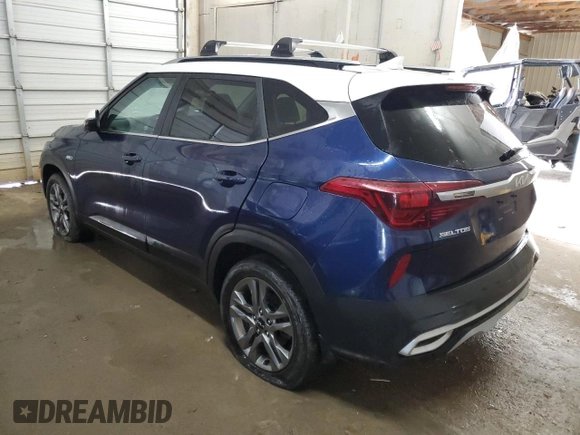 2022 Kia Seltos S z VIN KNDEUCAA7N7319896, wystawiony jako Copart lot #51446595 z przebiegiem 48 814 mil mil oraz Szkoda całkowita • Salvage title. Historia ofert i sprzedaży dostępna na DreamBid. Obrazek 2.