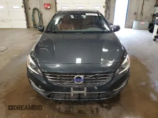 2015 Volvo V60 z VIN YV1612SC8F1212622, wystawiony jako Copart lot #58492135 z przebiegiem 114 137 mil mil oraz Tytuł czysty. Historia ofert i sprzedaży dostępna na DreamBid. Obrazek 5.