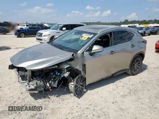2024 Lexus NX 250 Premium z VIN 2T2GDCAZ3RC008951, wystawiony jako Copart lot #56560605 z przebiegiem 21 553 mil mil oraz Szkoda całkowita • Salvage title. Historia ofert i sprzedaży dostępna na DreamBid. Obrazek 1.