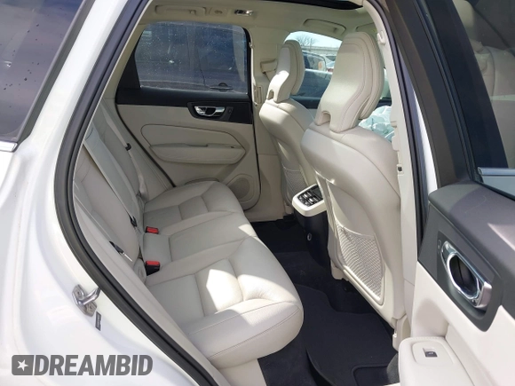 2020 Volvo XC60 Inscription with VIN YV4102DL3L1468305, listed as a IAAI auction lot 41329470 with 68,619 mi miles and . Bid and sale history available at DreamBid. Image 8.