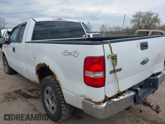 2006 Ford F-150 STX with VIN 1FTRX14W36FB55882, listed as a IAAI auction lot 42113485 with 126,492 mi miles. Bid and sale history available at carsss.com. Image 16.