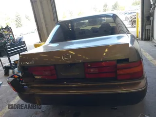 1992 Lexus LS z VIN JT8UF11E6N0113182, wystawiony jako IAAI lot #42151523 z przebiegiem 231 210 mil mil oraz . Historia ofert i sprzedaży dostępna na DreamBid. Obrazek 16.