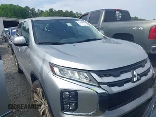 2021 Mitsubishi Outlander ES z VIN JA4APUAU8MU034978, wystawiony jako IAAI lot #42204568 z przebiegiem 32 968 mil mil oraz . Historia ofert i sprzedaży dostępna na DreamBid. Obrazek 1.