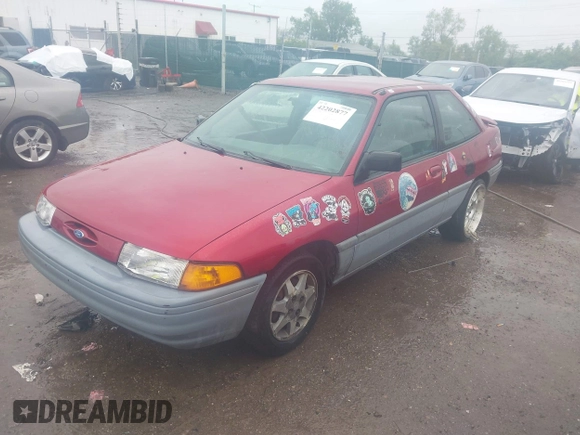 1995 Ford Escort z VIN 1FASP11J5SW107553, wystawiony jako IAAI lot #42202877 z przebiegiem 76 751 mil mil oraz . Historia ofert i sprzedaży dostępna na DreamBid. Obrazek 2.