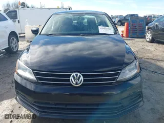 2017 Volkswagen Jetta 1.4T S with VIN 3VW167AJ4HM333245, listed as a IAAI auction lot 41582993 with 121,874 mi miles. Bid and sale history available at carsss.com. Image 12.