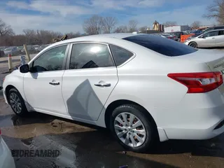 2016 Nissan Sentra SV with VIN 3N1AB7AP8GY260572, listed as a IAAI auction lot 41675307 with 95,779 mi miles and . Bid and sale history available at DreamBid. Image 14.