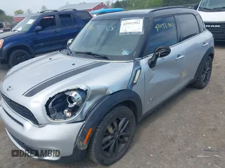 2012 MINI Countryman S with VIN WMWZC5C56CWM13283, listed as a IAAI auction lot 42093902 with 230,000 mi miles and . Bid and sale history available at DreamBid. Image 6.