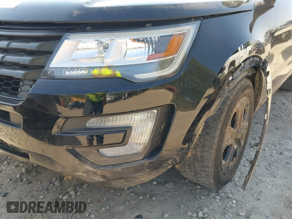 2017 Ford Police Interceptor Utility with VIN 1FM5K8AR2HGC56862, listed as a IAAI auction lot 42274409 with 92,662 mi miles and . Bid and sale history available at DreamBid. Image 6.