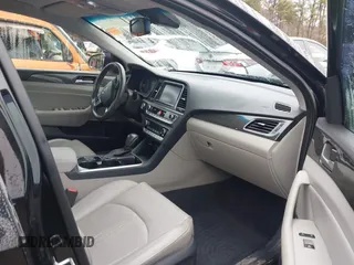 2018 Hyundai Sonata SEL with VIN 5NPE34AF0JH620018, listed as a IAAI auction lot 41391914 with 101,195 mi miles and . Bid and sale history available at DreamBid. Image 5.