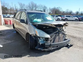 2004 Toyota Sienna CE with VIN 5TDZA23C14S214715, listed as a IAAI auction lot 41606333 with 214,104 mi miles. Bid and sale history available at carsss.com. Image 1.