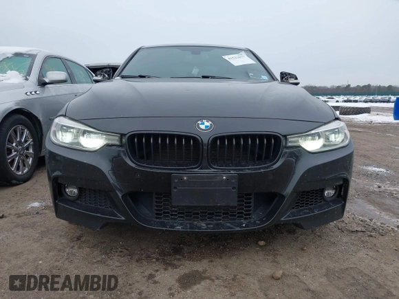 2018 BMW 3 Series 330i xDrive with VIN WBA8D9C59JA012658, listed as a IAAI auction lot 41523677 with 117,049 mi miles and . Bid and sale history available at DreamBid. Image 6.