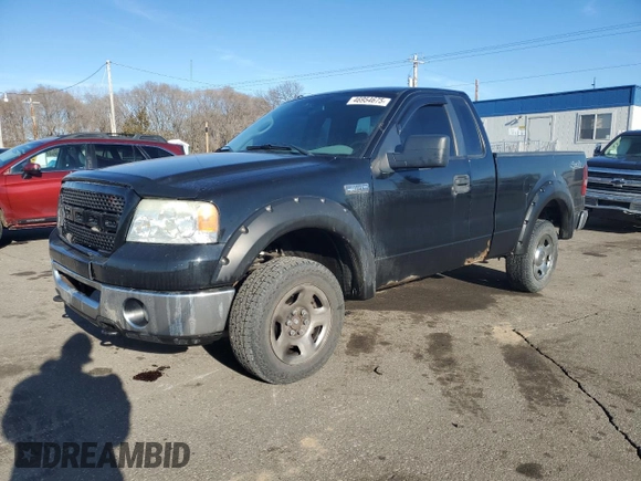 2007 Ford F-150 XL z VIN 1FTRF14V27KB48974, wystawiony jako Copart lot #46954675 z przebiegiem 165 212 mil mil oraz Szkoda całkowita • Salvage title. Historia ofert i sprzedaży dostępna na DreamBid. Obrazek 1.