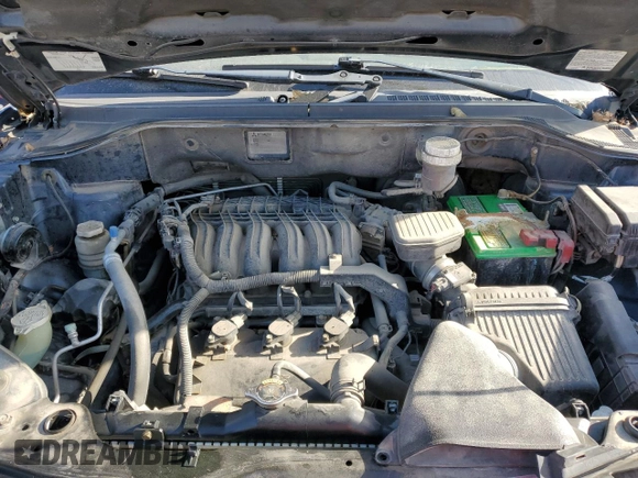 2005 Mitsubishi Endeavor LS with VIN 4A4MM21S95E037388, listed as a Copart auction lot 84843244 with 151,631 mi miles and Salvage Title. Bid and sale history available at carsss.com. Image 13.