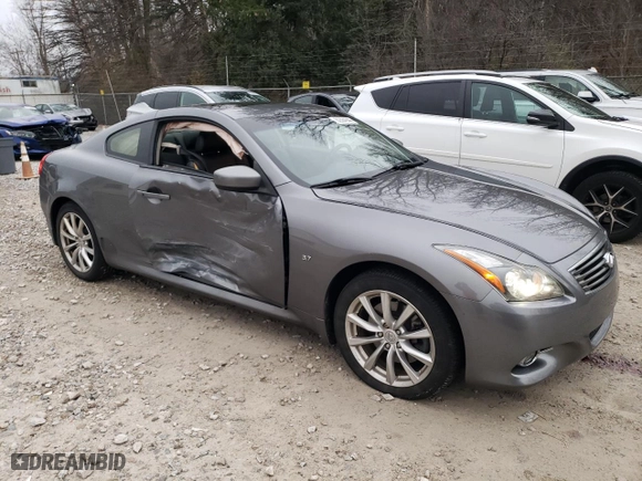 2014 Infiniti Q60 Coupe with VIN JN1CV6ELXEM131590, listed as a Copart auction lot 82364344 with 91,100 mi miles and Salvage Title. Bid and sale history available at carsss.com. Image 4.