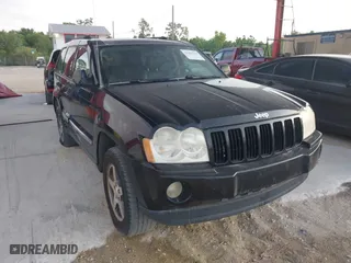 2005 Jeep Grand Cherokee Laredo with VIN 1J4HR48N75C647740, listed as a IAAI auction lot 41803160 with 145,147 mi miles. Bid and sale history available at carsss.com. Image 1.