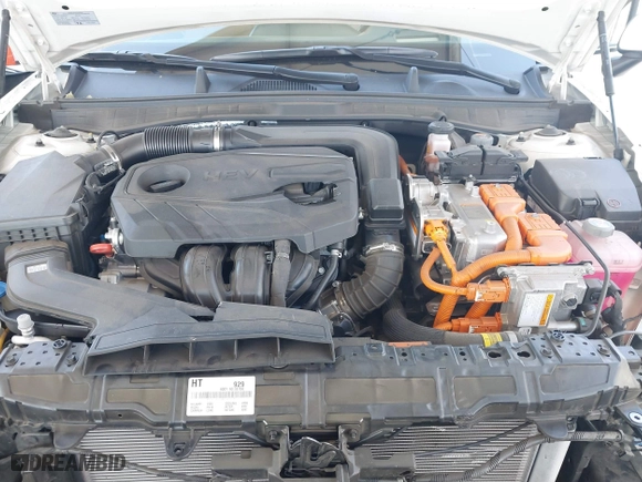 2021 Hyundai Sonata Hybrid Limited with VIN KMHL54JJ5MA027896, listed as a IAAI auction lot 41830948 with 29,064 mi miles. Bid and sale history available at carsss.com. Image 10.