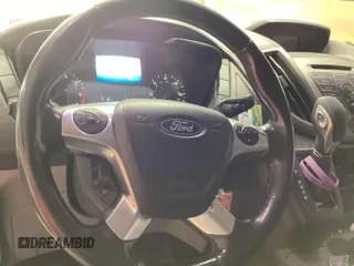 2019 Ford Transit z VIN 1FTYR1YGXKKA54025, wystawiony jako IAAI lot #42650341 z przebiegiem 129 672 mil mil oraz . Historia ofert i sprzedaży dostępna na DreamBid. Obrazek 22.