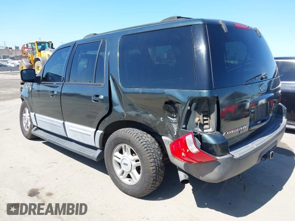 2004 Ford Expedition Special Service z VIN 1FMRU15W24LB25144, wystawiony jako IAAI lot #42317443 z przebiegiem 201 601 mil mil oraz . Historia ofert i sprzedaży dostępna na DreamBid. Obrazek 3.