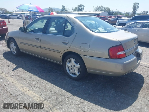 2000 Nissan Altima XE with VIN 1N4DL01D3YC197921, listed as a IAAI auction lot 41953585 with 84,233 mi miles and . Bid and sale history available at DreamBid. Image 3.