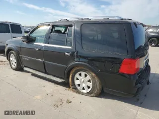 2005 Lincoln Navigator Luxury with VIN 5LMFU285X5LJ11745, listed as a Copart auction lot 88262005 with 0 mi miles and Clean Title. Bid and sale history available at carsss.com. Image 2.