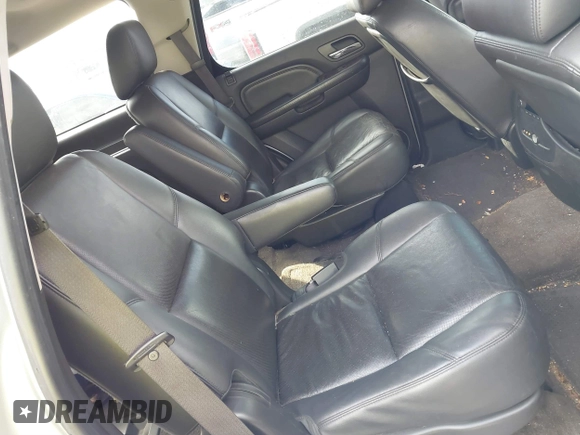 2012 GMC Yukon Denali with VIN 1GKS1EEF0CR256515, listed as a IAAI auction lot 41079993 with 207,470 mi miles. Bid and sale history available at carsss.com. Image 8.
