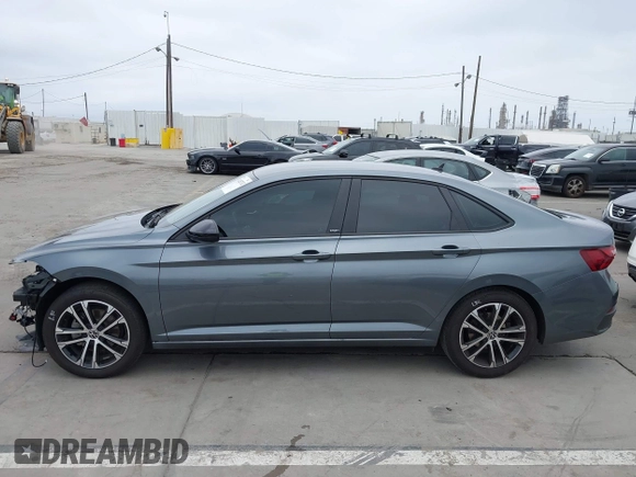 2024 Volkswagen Jetta Sport with VIN 3VWBM7BU6RM034053, listed as a IAAI auction lot 42425732 with 12,254 mi miles and . Bid and sale history available at DreamBid. Image 15.