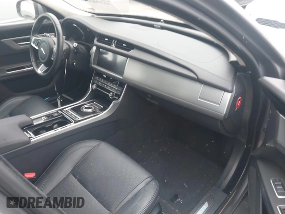 2020 Jaguar XF with VIN SAJBK4FX3LCY83949, listed as a IAAI auction lot 41534382 with 21,218 mi miles and . Bid and sale history available at DreamBid. Image 5.