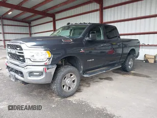 2020 Ram 2500 Tradesman with VIN 3C6UR5CL6LG214766, listed as a IAAI auction lot 42461225 with 48,944 mi miles and . Bid and sale history available at DreamBid. Image 2.