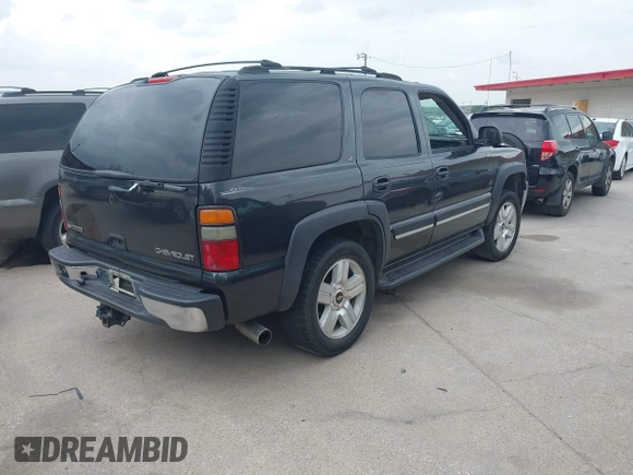 2005 Chevrolet Tahoe LT z VIN 1GNEC13T15J138079, wystawiony jako IAAI lot #42656164 z przebiegiem 331 287 mil mil oraz . Historia ofert i sprzedaży dostępna na DreamBid. Obrazek 4.