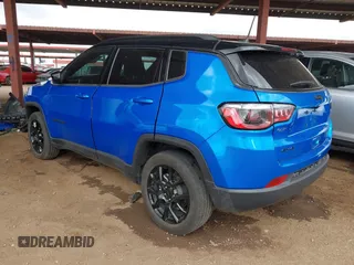 2023 Jeep Compass Latitude with VIN 3C4NJDBN7PT513648, listed as a IAAI auction lot 41711097 with 8,580 mi miles and . Bid and sale history available at DreamBid. Image 3.