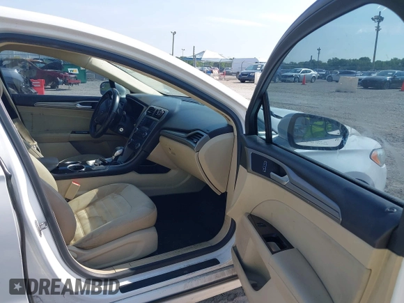 2013 Ford Fusion SE with VIN 3FA6P0H72DR280698, listed as a IAAI auction lot 42690696 with 217,569 mi miles and . Bid and sale history available at DreamBid. Image 5.