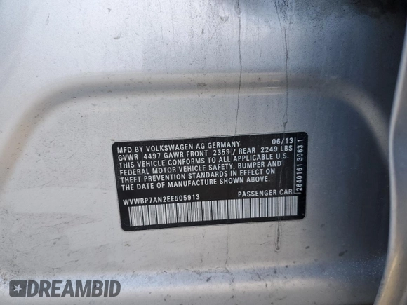 2014 Volkswagen CC Sport z VIN WVWBP7AN2EE505913, wystawiony jako Copart lot #42380915 z przebiegiem 98 976 mil mil oraz Szkoda całkowita • Salvage title. Historia ofert i sprzedaży dostępna na DreamBid. Obrazek 13.