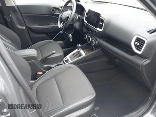 2023 Hyundai Venue SEL с VIN KMHRC8A33PU273678, выставлен на аукционе IAAI как лот 40372140 с пробегом 16 974 миль миль и . История ставок и продаж доступна на DreamBid. Изображение 5.