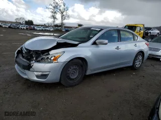 2013 Nissan Altima 2.5 S with VIN 1N4AL3AP8DN494681, listed as a Copart auction lot 49483515 with 196,772 mi miles and Salvage Title. Bid and sale history available at carsss.com. Image 1.