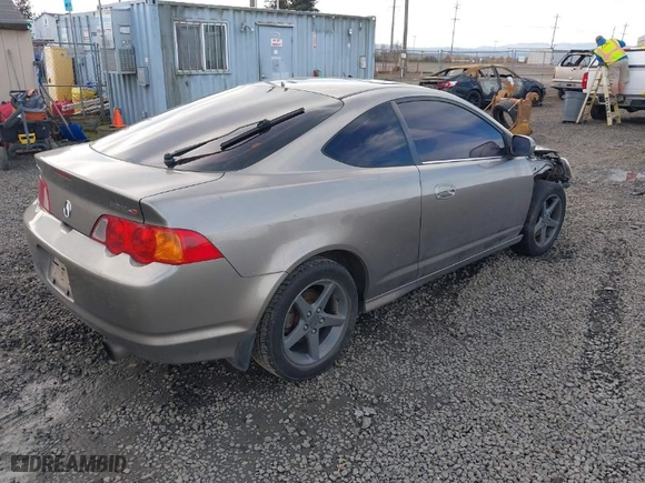 2004 Acura RSX Type S with VIN JH4DC53024S008692, listed as a IAAI auction lot 41673796 with 137,659 mi miles. Bid and sale history available at carsss.com. Image 4.