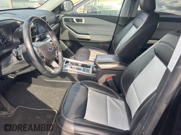 2022 Ford Explorer XLT z VIN 1FMSK7DH5NGB41796, wystawiony jako IAAI lot #42414954 z przebiegiem 91 562 mil mil oraz . Historia ofert i sprzedaży dostępna na DreamBid. Obrazek 18.