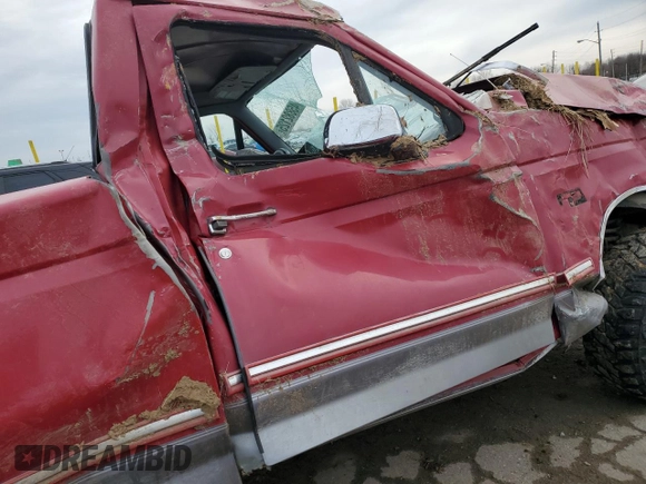 1994 Ford F-150 с VIN 1FTEF14H6RLA20940, выставлен на аукционе Copart как лот 45882125 с пробегом Не указан миль и Чистый • Clean title. История ставок и продаж доступна на DreamBid. Изображение 10.