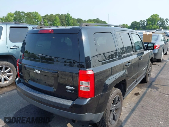 2015 Jeep Patriot High Altitude z VIN 1C4NJRFB3FD189910, wystawiony jako IAAI lot #42410866 z przebiegiem 141 669 mil mil oraz . Historia ofert i sprzedaży dostępna na DreamBid. Obrazek 4.