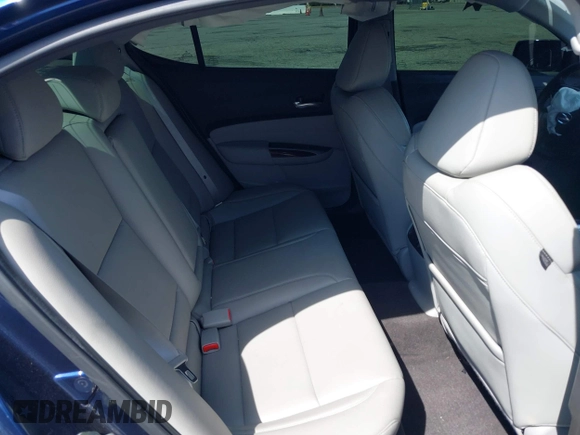 2015 Acura TLX V6 z VIN 19UUB2F31FA009514, wystawiony jako IAAI lot #41881286 z przebiegiem 115 735 mil mil oraz . Historia ofert i sprzedaży dostępna na DreamBid. Obrazek 8.