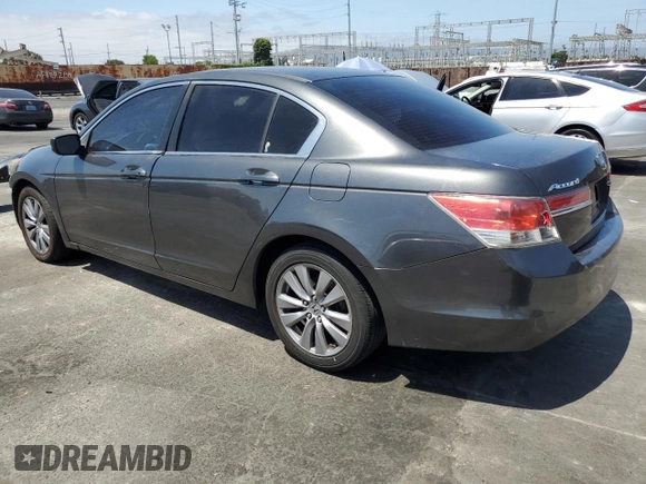 2012 Honda Accord EX z VIN 1HGCP2F76CA154916, wystawiony jako Copart lot #61509015 z przebiegiem 178 821 mil mil oraz Szkoda całkowita • Salvage title. Historia ofert i sprzedaży dostępna na DreamBid. Obrazek 2.