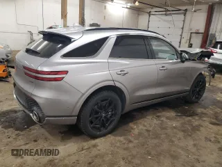2022 Genesis GV70 Sport z VIN KMUMCDTC5NU041548, wystawiony jako Copart lot #43060725 z przebiegiem Nie podano mil oraz Szkoda całkowita • Salvage title. Historia ofert i sprzedaży dostępna na DreamBid. Obrazek 3.