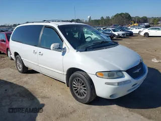 2000 Chrysler Town & Country LX z VIN 1C4GP44G1YB791034, wystawiony jako IAAI lot #41621431 z przebiegiem 243 885 mil mil oraz . Historia ofert i sprzedaży dostępna na DreamBid. Obrazek 1.