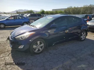 2013 Hyundai Elantra Limited z VIN 5NPDH4AE5DH401113, wystawiony jako Copart lot #56524675 z przebiegiem 125 335 mil mil oraz Szkoda całkowita • Salvage title. Historia ofert i sprzedaży dostępna na DreamBid. Obrazek 1.