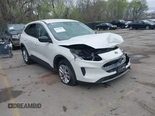 2022 Ford Escape SE with VIN 1FMCU9G61NUA61028, listed as a IAAI auction lot 41918905 with Not Provided miles and . Bid and sale history available at carsss.com. Image 1.