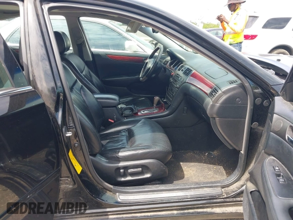2002 Lexus ES 300 with VIN JTHBF30GX20041713, listed as a IAAI auction lot 42178256 with 230,455 mi miles and . Bid and sale history available at DreamBid. Image 5.